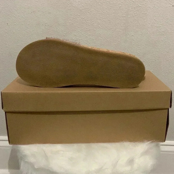 Steve Madden Diya Rhinestones Sparkly Sandals - Picture 6 of 6